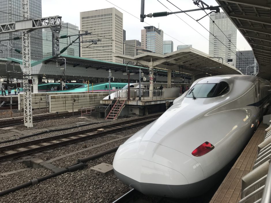 東京駅で東海道新幹線にのる